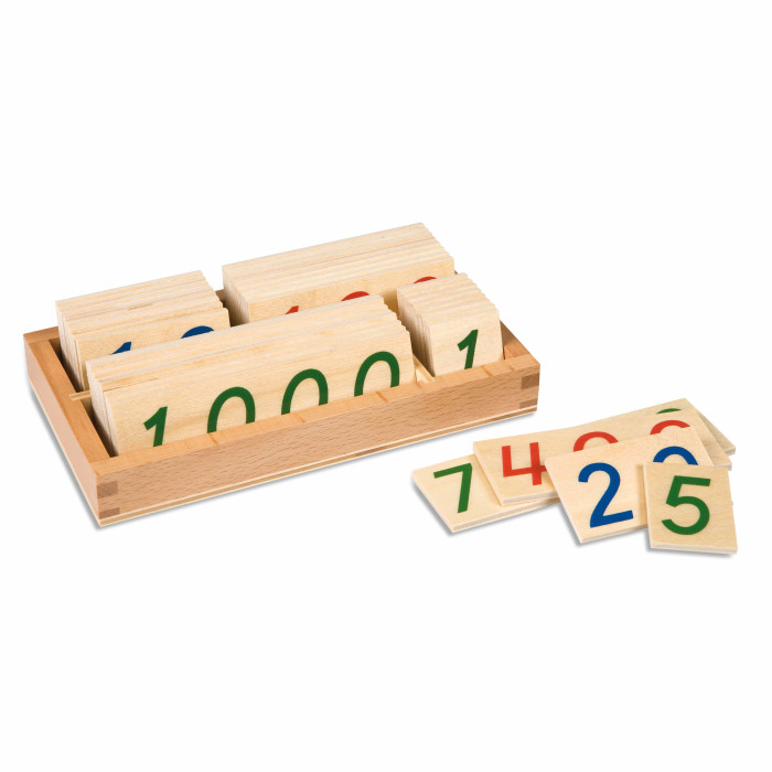 Petites cartes des symboles en bois 1-9000 Montessori - Nienhuis  Montessori 0071B0 - Matériel pédagogique
