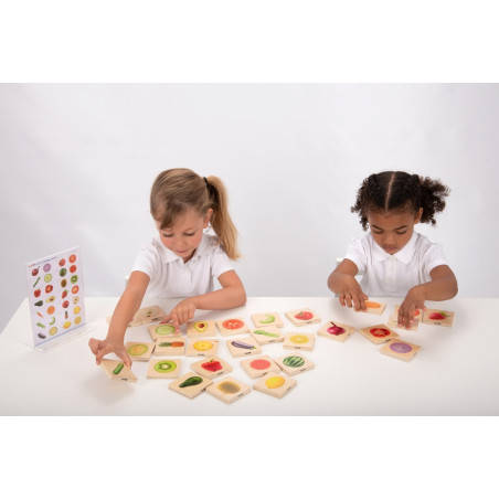 Mémo Fruits et Légumes TickiT | Développement Multiple 12m+