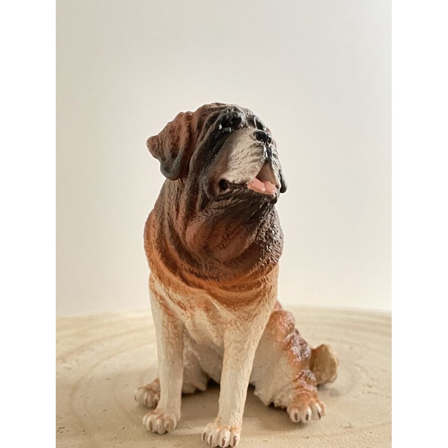 Figurine Saint-Bernard - Maia and Borges : Le Chien de Montagne Puissant et Protecteur | LesMinis.fr