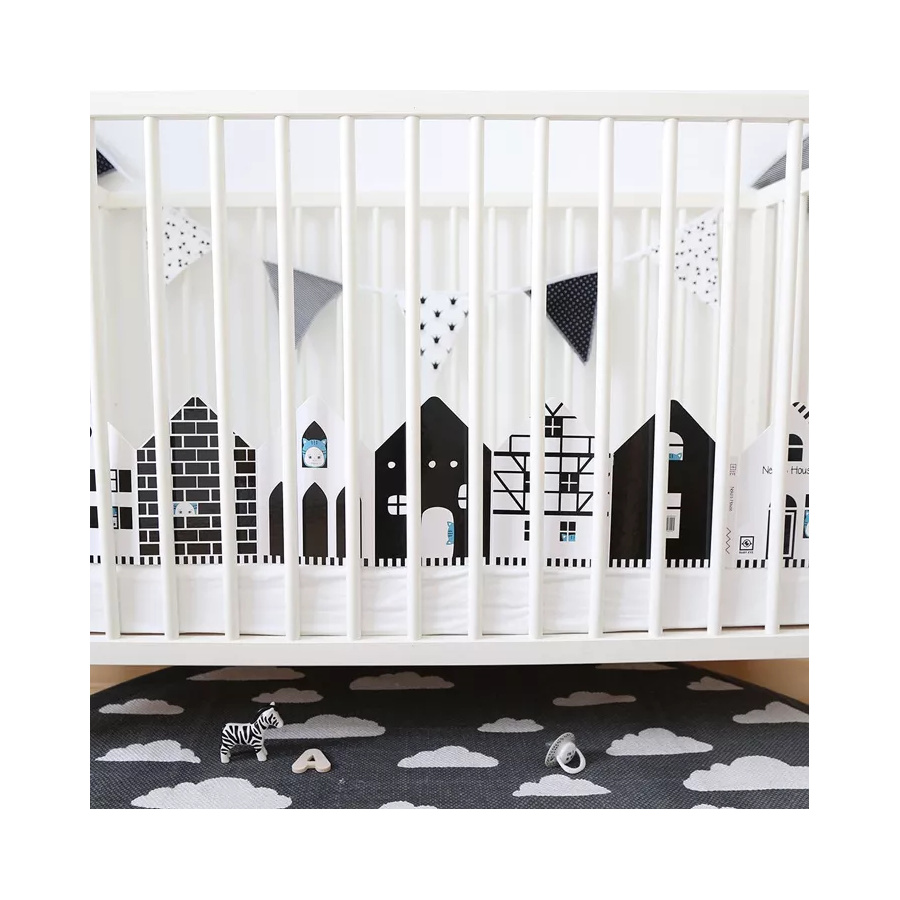 Livre noir et blanc bébé "Neko's House" | Livre contrasté pour tummy time | lesminis.fr