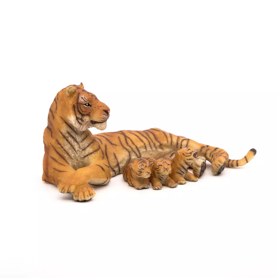 Tigresse Allaitant Figurine Papo 50156 | Félin Maternel