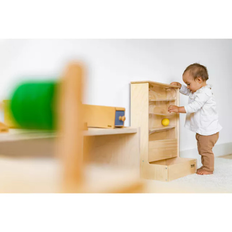 Balle Tracker Montessori AMI - Suivi Visuel Descente Balle Nienhuis