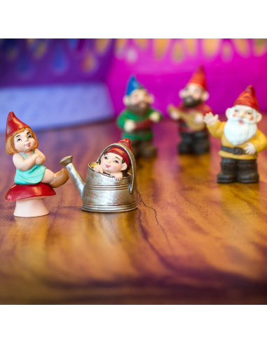 Famille de Gnomes -Tube Safari Ltd | Un Monde Féerique à Portée de Main