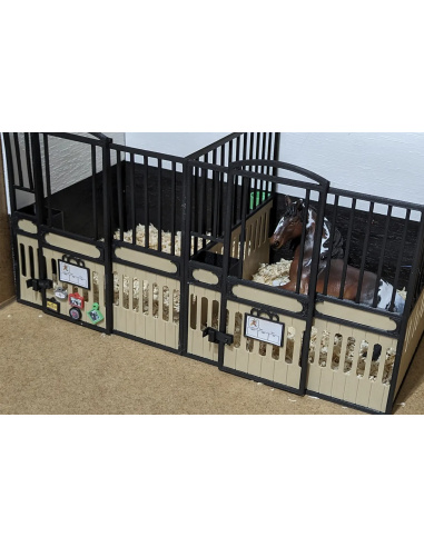 Kit de Démarrage Écurie Miniature Noir - Complet avec Aire de Pansage - LesMinis