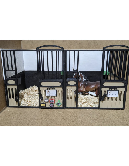 Kit de Démarrage Écurie Miniature Noir - Complet avec Aire de Pansage - LesMinis