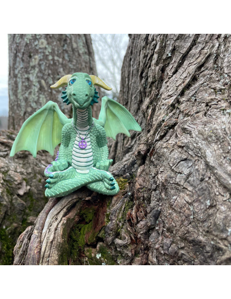 Aeris, le Dragon de Paix | Figurine Fantasy Safari Ltd