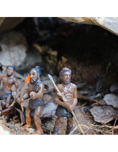 Collectionnez les étapes clés de l'évolution de l'homme avec ce lot de 5 figurines Safari Ltd. 663816 | Histoire Préhistoire