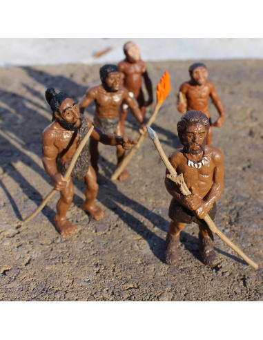 Collectionnez les étapes clés de l'évolution de l'homme avec ce lot de 5 figurines Safari Ltd. 663816 | Histoire Préhistoire