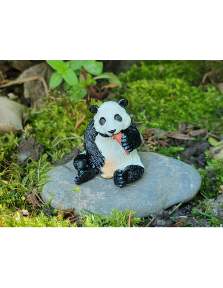 Figurine Bébé Panda Géant assis réaliste - ToyMany ML00357