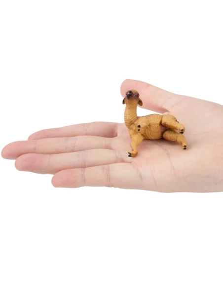 Figurine bébé alpaga couché Toymany - Cria réaliste