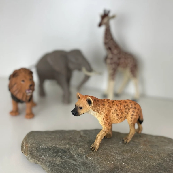 Figurine hyène tachetée Safari - Animal de la savane