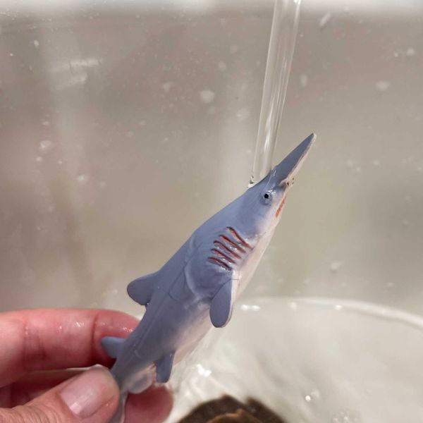 Figurine requin lutin Safari 110031 - Requin abysses