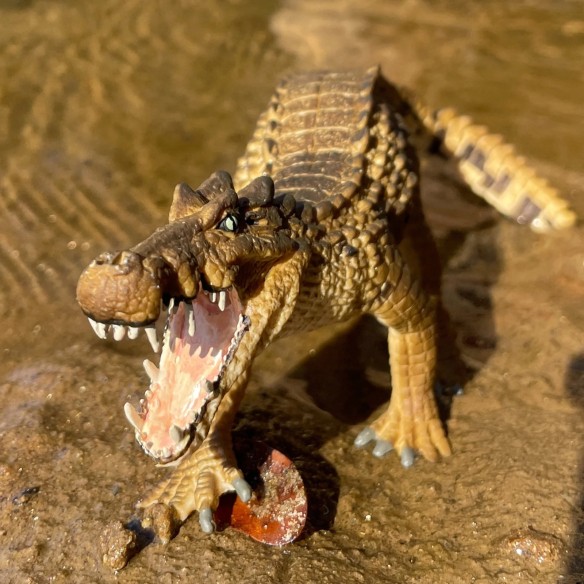 Figurine Kaprosuchus crocodile sanglier Safari Ltd 300829