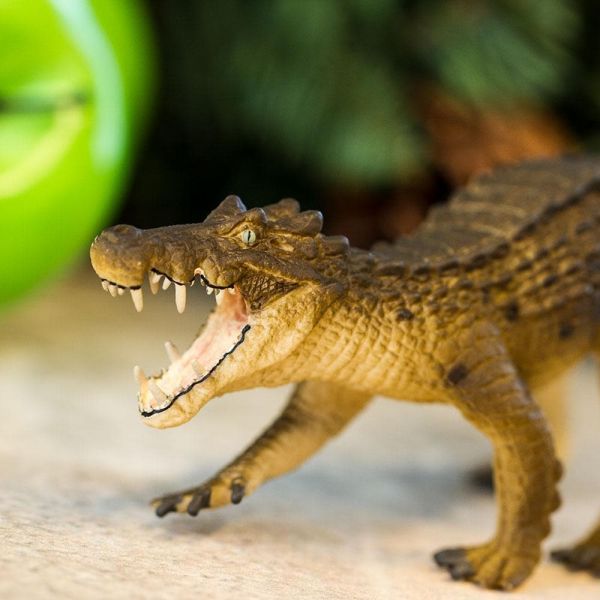 Figurine Kaprosuchus crocodile sanglier Safari Ltd 300829