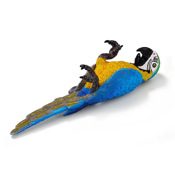 Figurine ara bleu et jaune couché sur le dos ToyMany