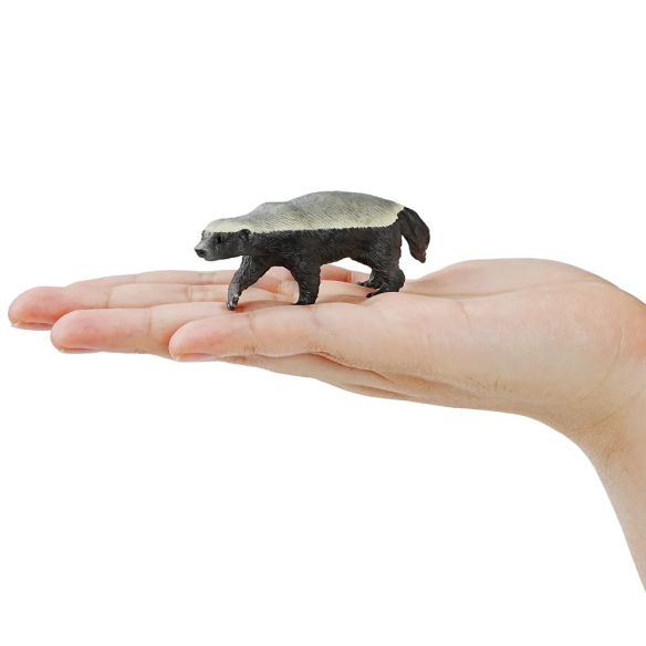 Figurine ratel ToyMany | Blaireau à miel réaliste, 8,9 cm