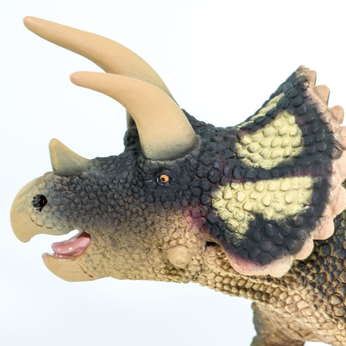 Triceratops Safari Ltd 20cm - Dinosaure Trois Cornes | LesMinis.fr