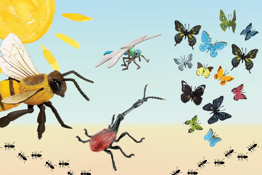 Figurines d'insectes réalistes : papillon monarque, coccinelle, abeille, scarabée rhinocéros et libellule